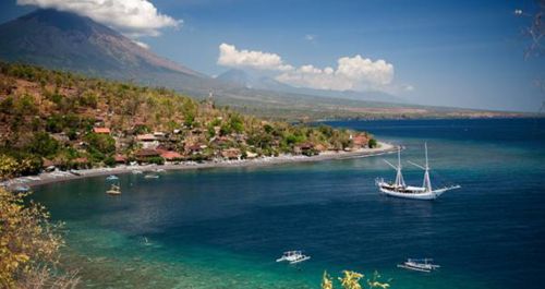 beach tour in east bali amed beach